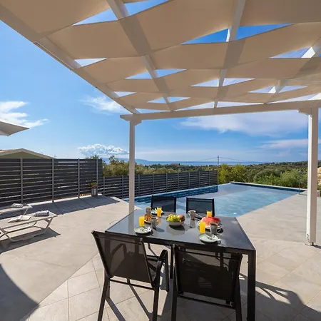 Levanda فيلة Mousata